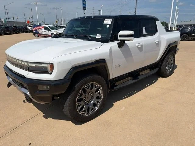 2025 GMC Hummer EV - Image 4 of 7