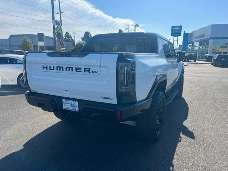 2025 GMC Hummer EV - Image 6 of 20