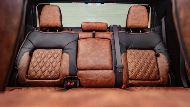 2025 GMC Hummer EV - Image 26 of 31