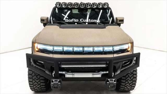 2025 GMC Hummer EV - Image 21 of 21