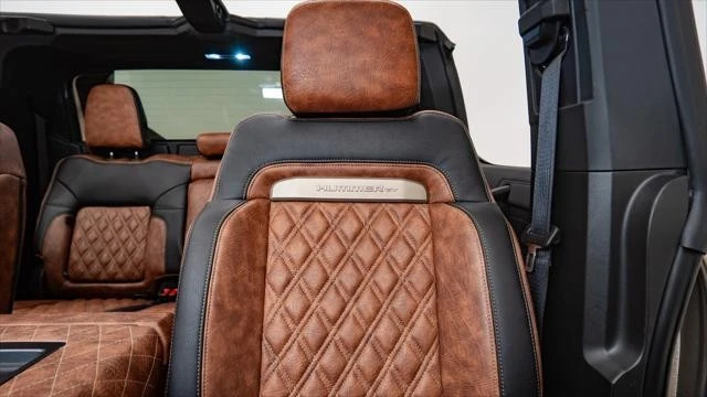 2025 GMC Hummer EV - Image 30 of 31