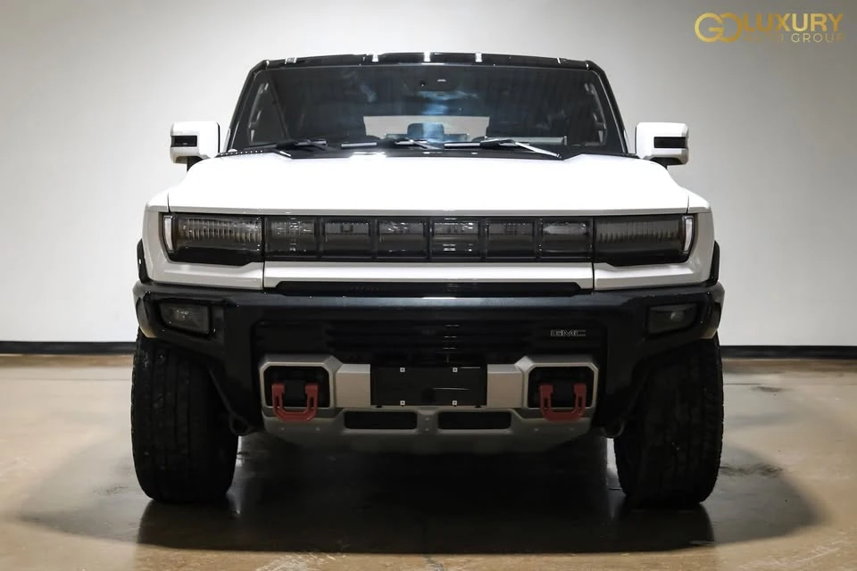 2025 GMC Hummer EV - Image 11 of 20
