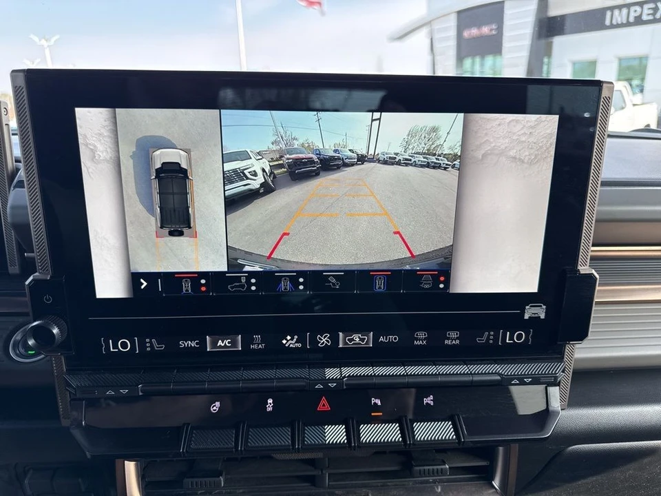 2025 GMC Hummer EV - Image 21 of 21