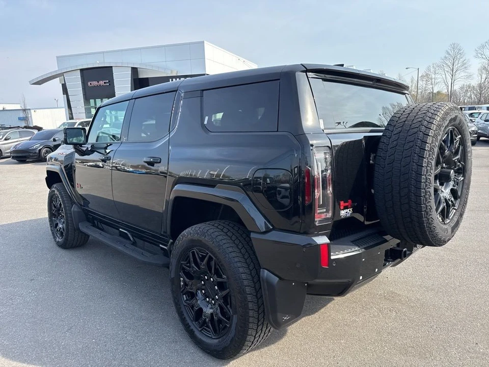 2025 GMC Hummer EV - Image 3 of 21