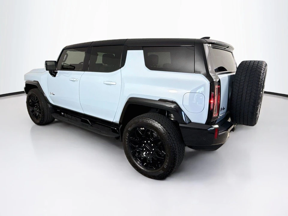 2025 GMC Hummer EV - Image 3 of 31