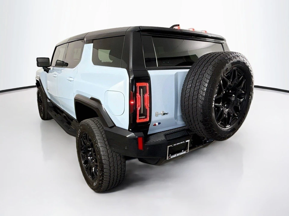 2025 GMC Hummer EV - Image 3 of 23