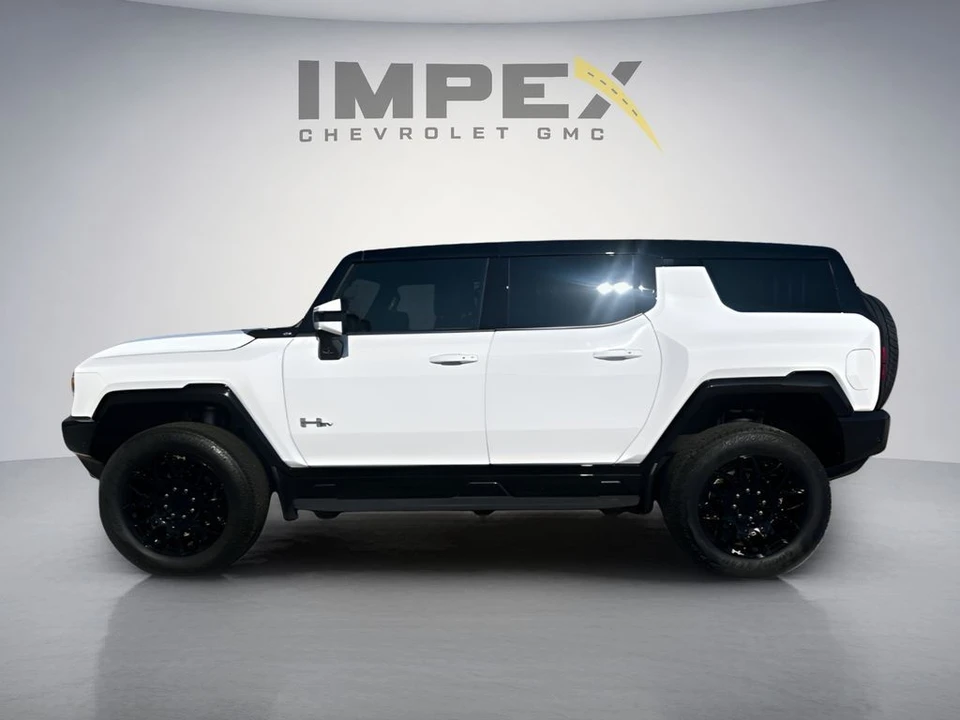 2025 GMC Hummer EV - Image 2 of 31