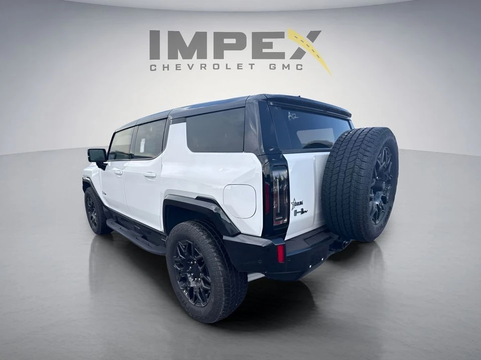 2025 GMC Hummer EV - Image 3 of 17