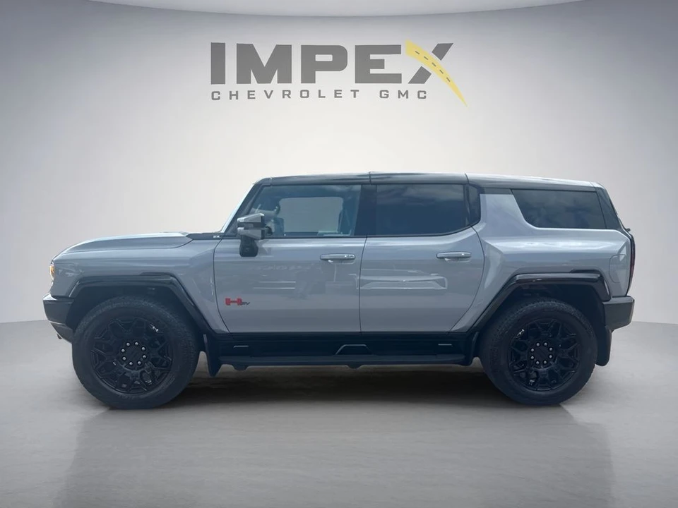 2025 GMC Hummer EV - Image 2 of 31