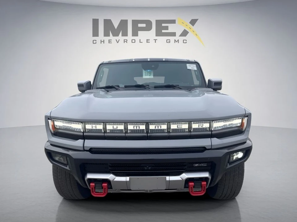 2025 GMC Hummer EV - Image 8 of 15