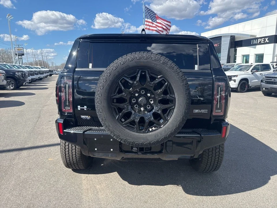 2025 GMC Hummer EV - Image 4 of 12