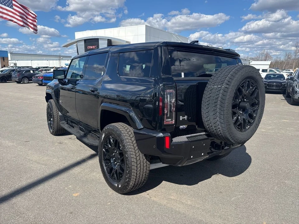 2025 GMC Hummer EV - Image 3 of 12