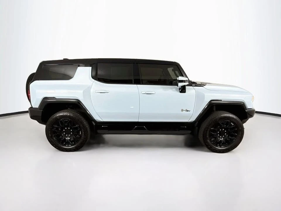 2025 GMC Hummer EV - Image 6 of 16