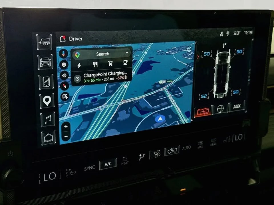 2025 GMC Hummer EV - Image 16 of 16