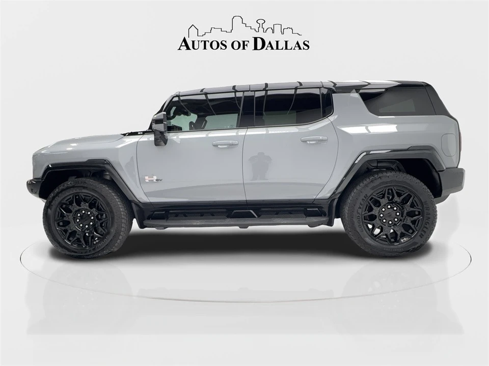 2025 GMC Hummer EV - Image 7 of 12