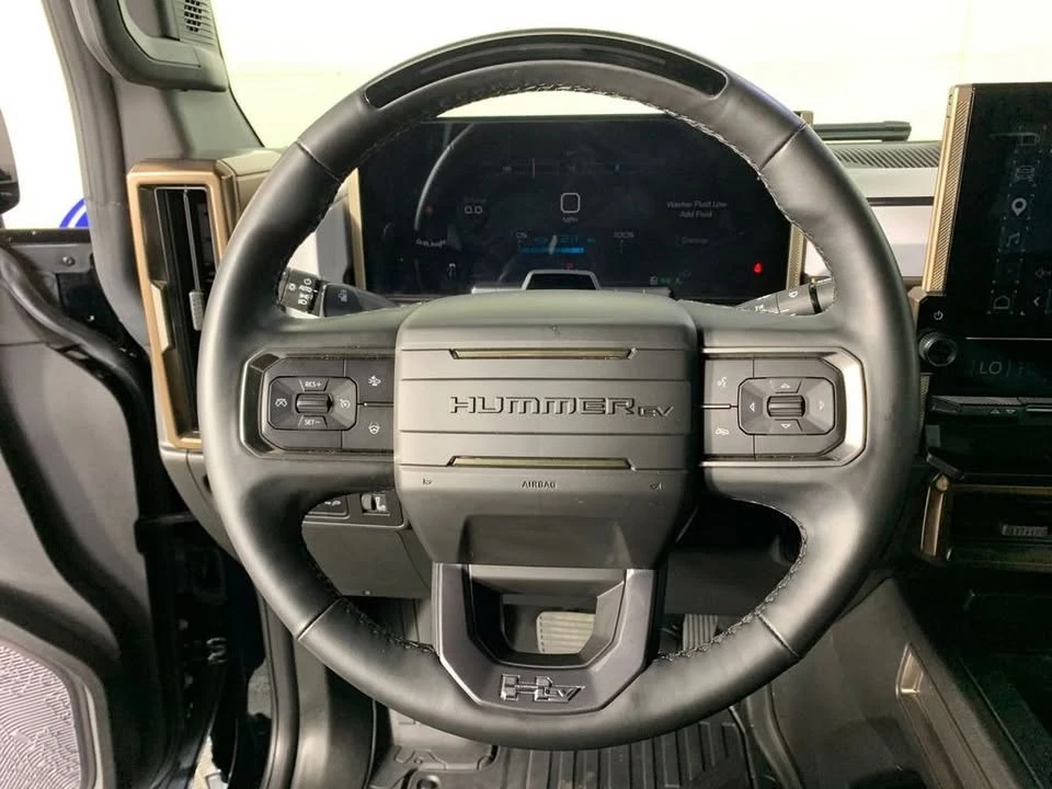 2025 GMC Hummer EV - Image 3 of 12