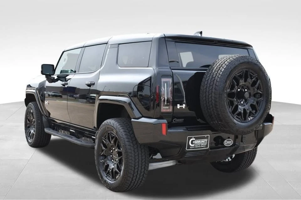 2025 GMC Hummer EV - Image 6 of 20