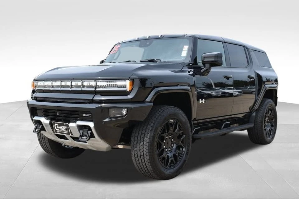 2025 GMC Hummer EV - Image 4 of 20