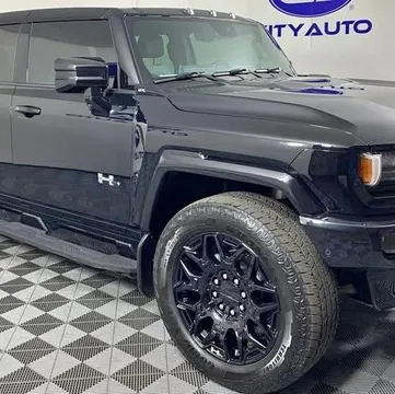 2025 GMC Hummer EV SUV 2X