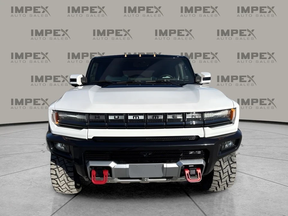2025 GMC Hummer EV - Image 8 of 12
