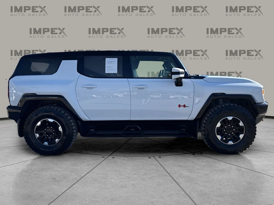 2025 GMC Hummer EV - Image 6 of 12
