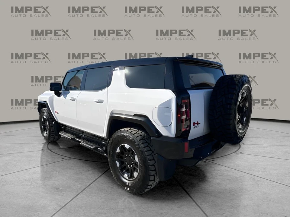 2025 GMC Hummer EV - Image 3 of 12