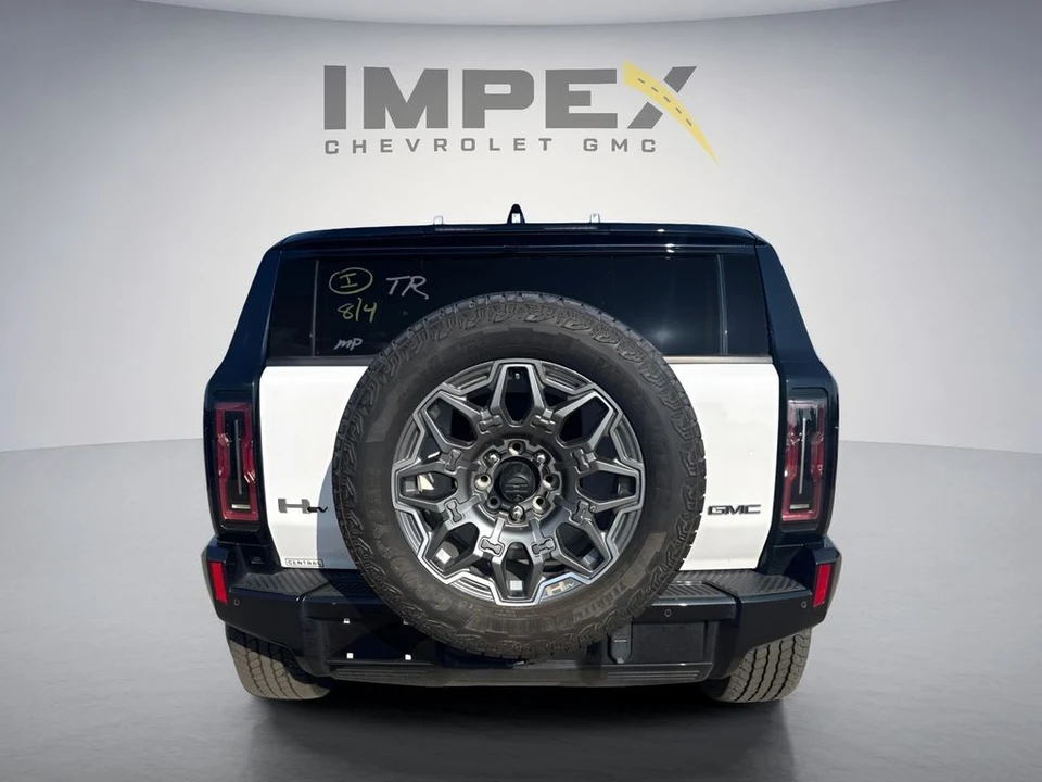 2025 GMC Hummer EV - Image 4 of 15