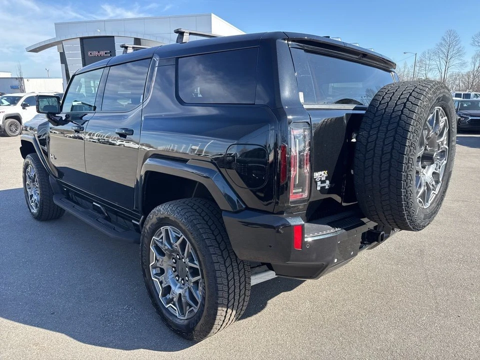 2025 GMC Hummer EV - Image 3 of 21