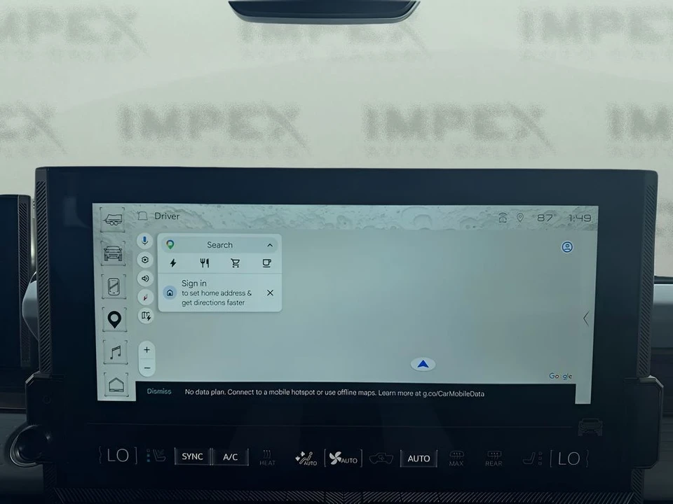 2025 GMC Hummer EV - Image 20 of 31
