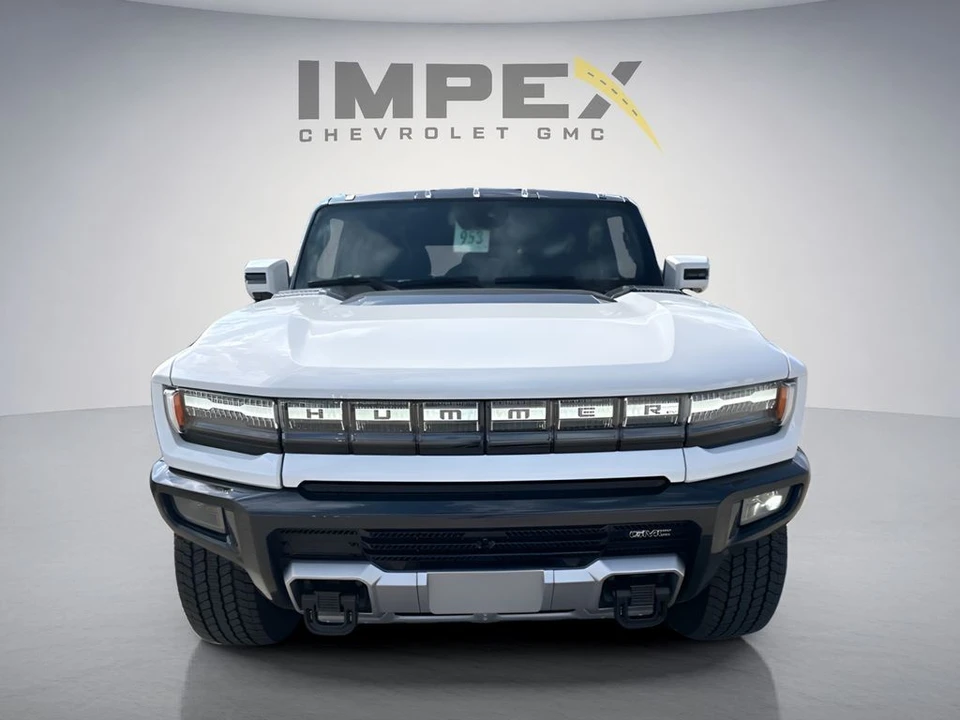 2025 GMC Hummer EV - Image 6 of 10