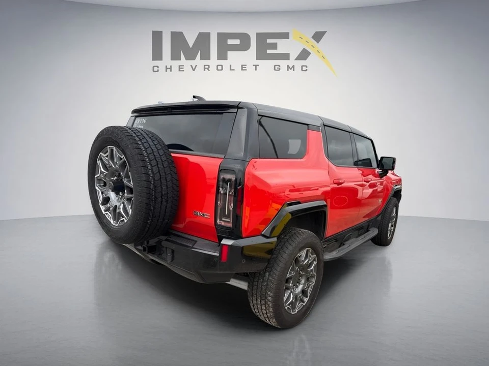 2025 GMC Hummer EV - Image 5 of 15