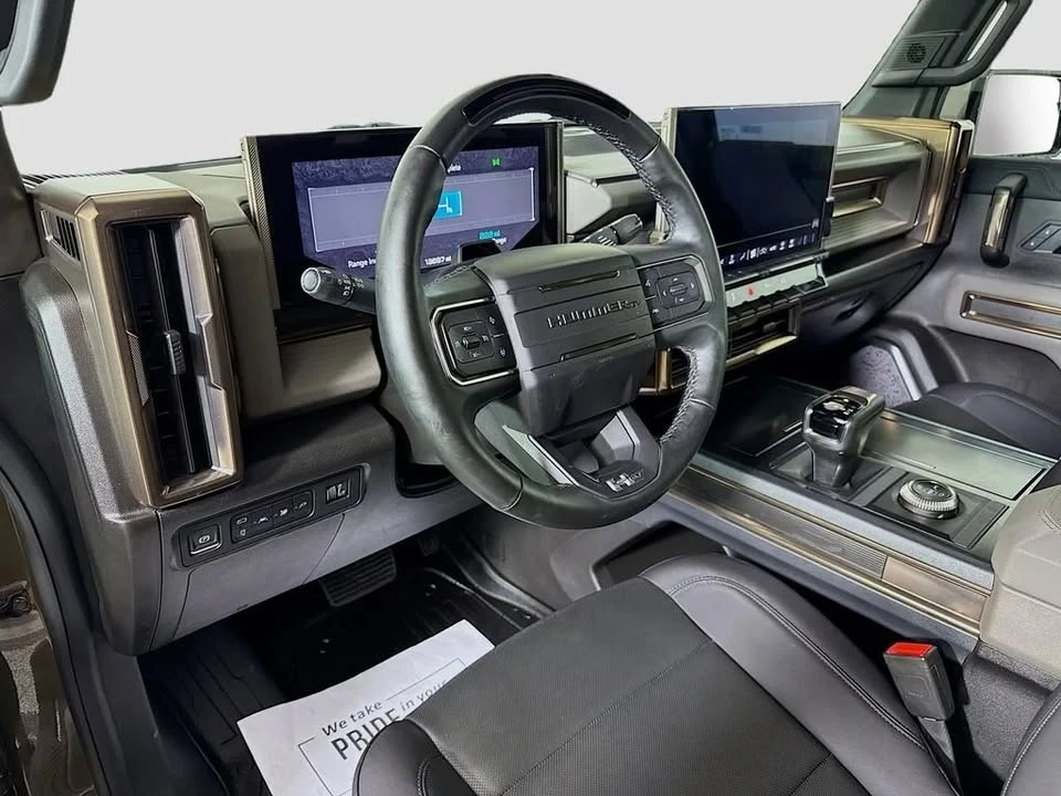 2025 GMC Hummer EV - Image 8 of 20