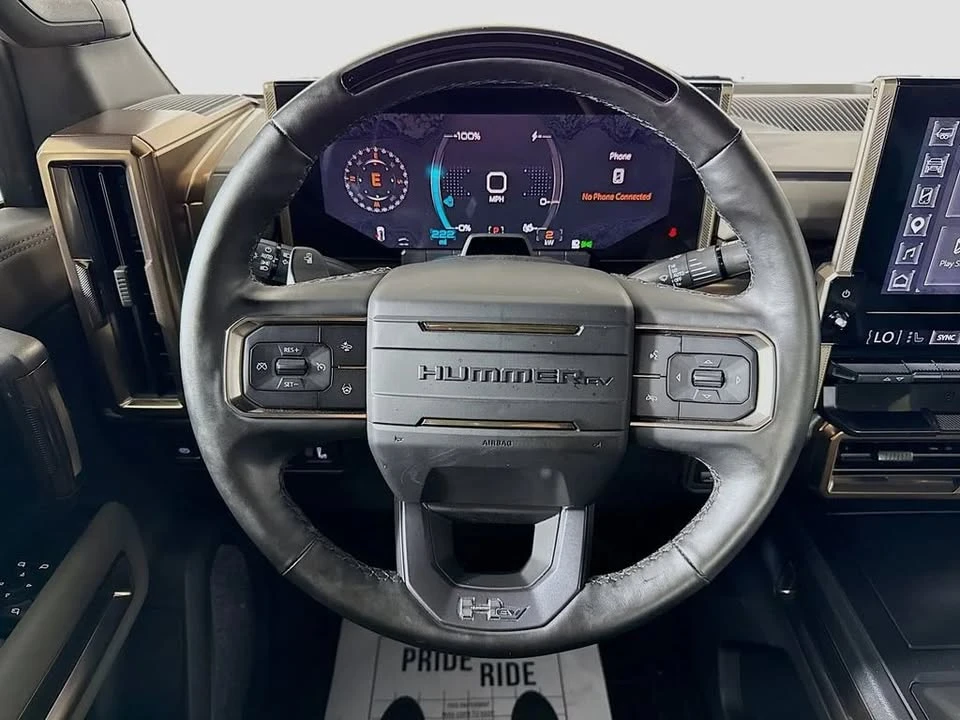 2025 GMC Hummer EV - Image 10 of 20