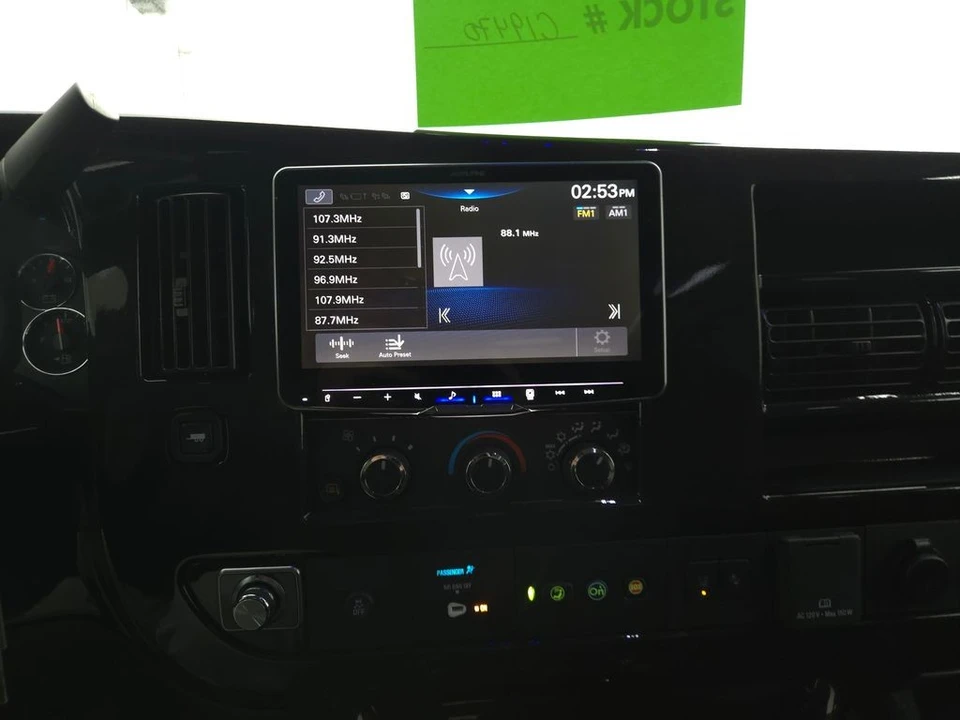 2025 GMC Savana - Image 20 of 21
