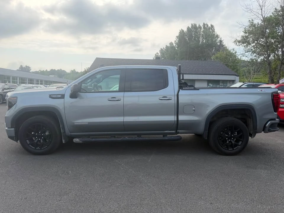 2025 GMC Sierra 5th Gen - Image 2 of 6
