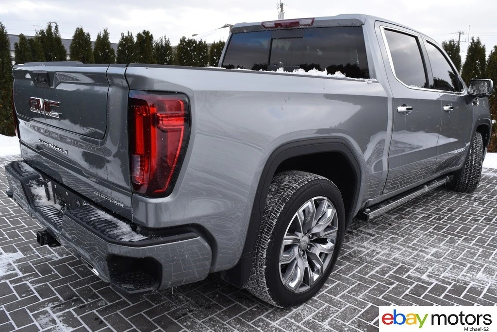 2025 GMC Sierra 5th Gen - Image 5 of 21