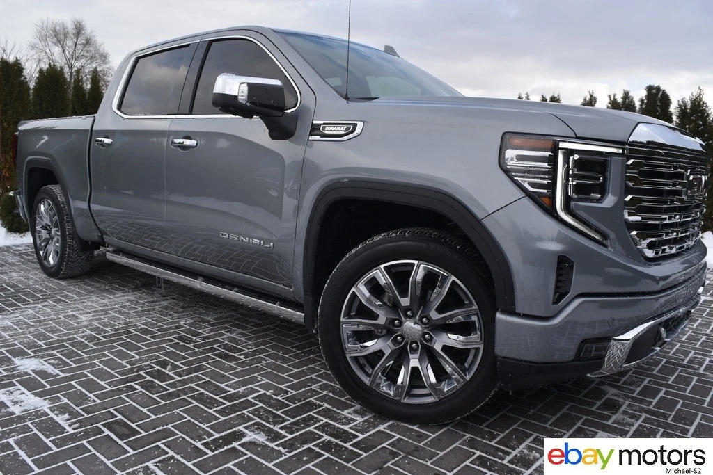 2025 GMC Sierra 5th Gen - Image 3 of 21