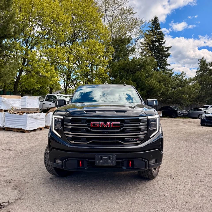 2025 GMC Sierra 5th Gen - Image 2 of 9