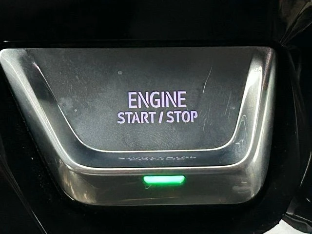 2025 GMC Sierra 5th Gen - Image 3 of 12