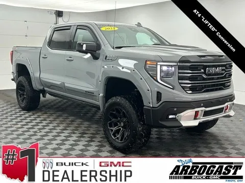 2025 GMC Sierra 1500 AT4