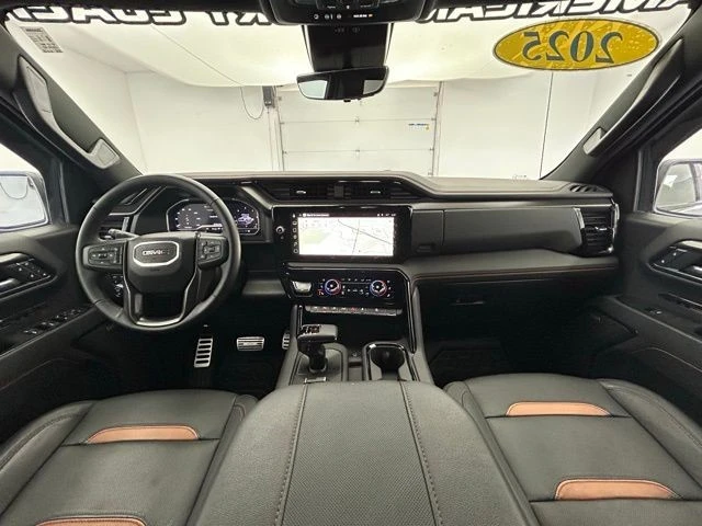 2025 GMC Sierra 5th Gen - Image 2 of 12