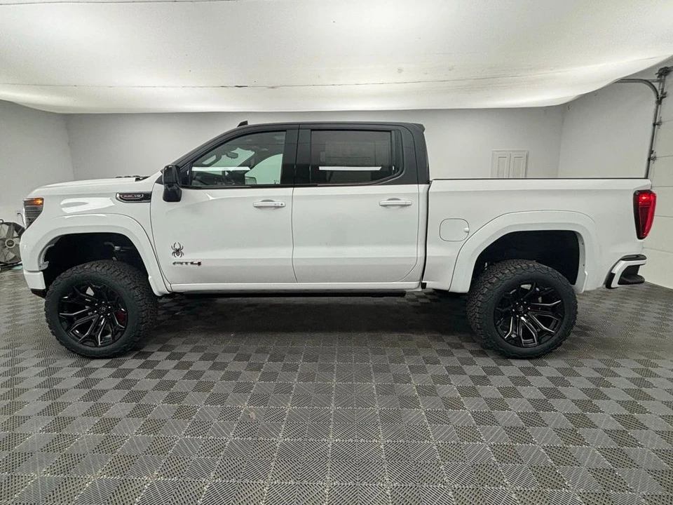 2025 GMC Sierra 5th Gen - Image 12 of 12