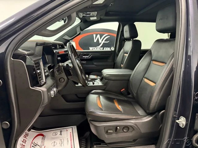 2025 GMC Sierra 5th Gen - Image 12 of 21