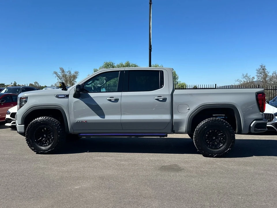 2025 GMC Sierra 5th Gen - Image 6 of 21