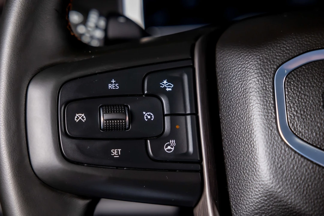 2025 GMC Sierra 5th Gen - Image 20 of 21