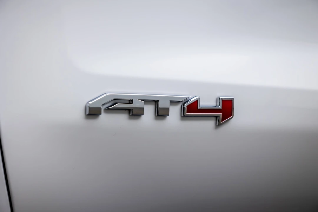 2025 GMC Sierra 5th Gen - Image 21 of 21