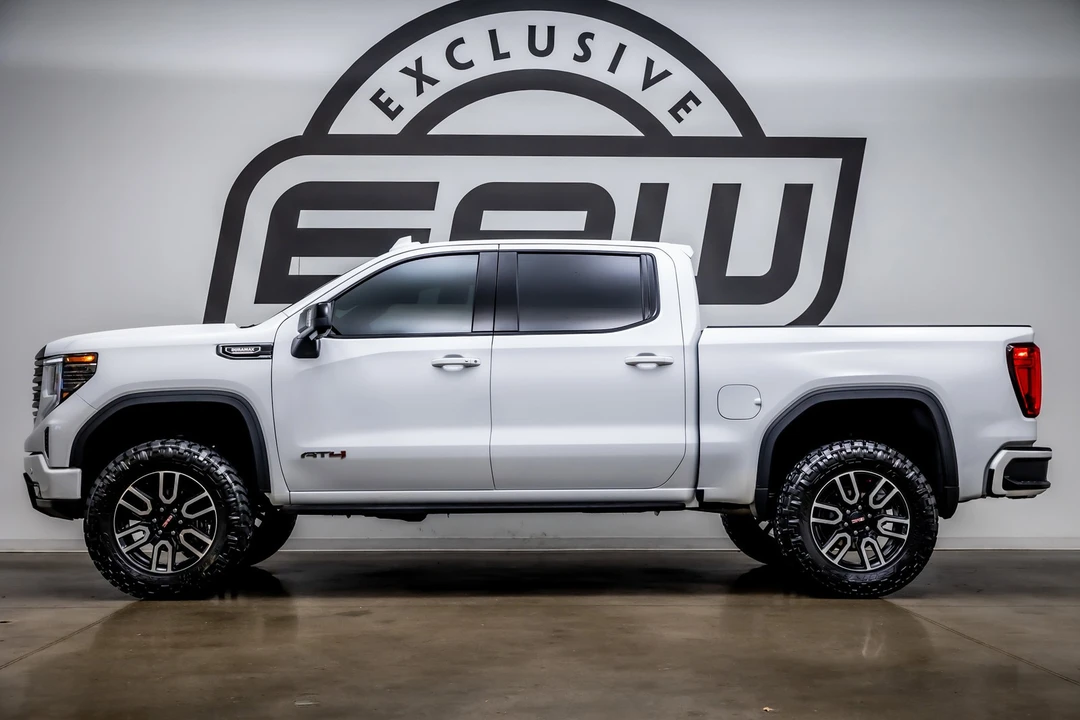 2025 GMC Sierra 5th Gen - Image 6 of 21