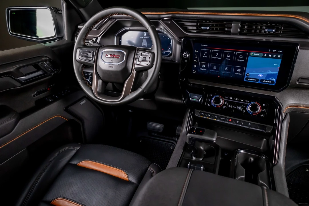 2025 GMC Sierra 5th Gen - Image 7 of 21