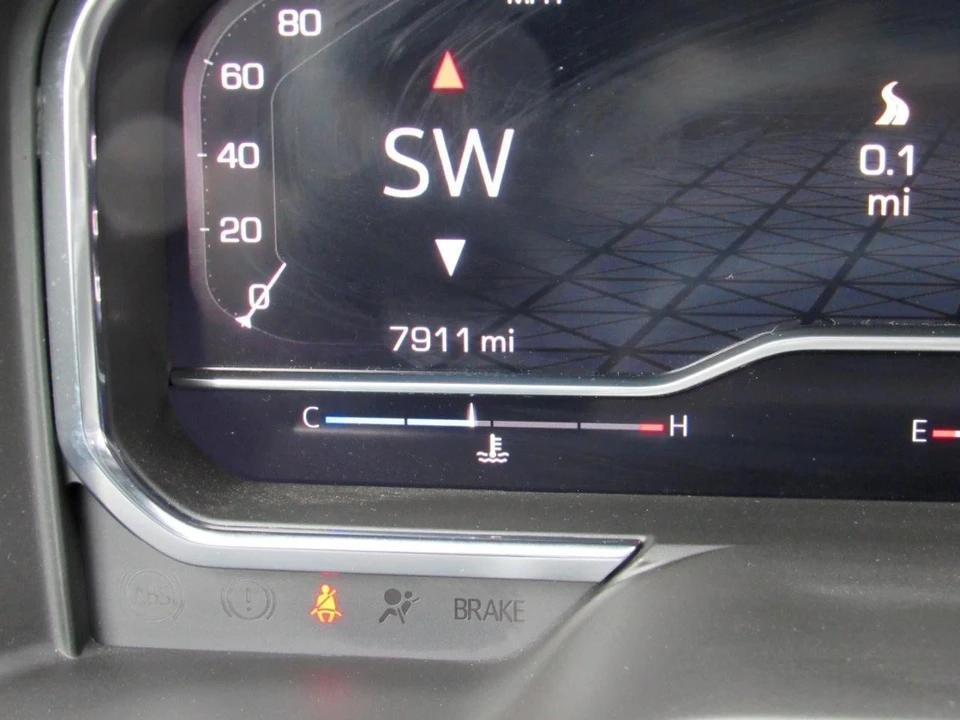 2025 GMC Sierra 5th Gen - Image 6 of 31