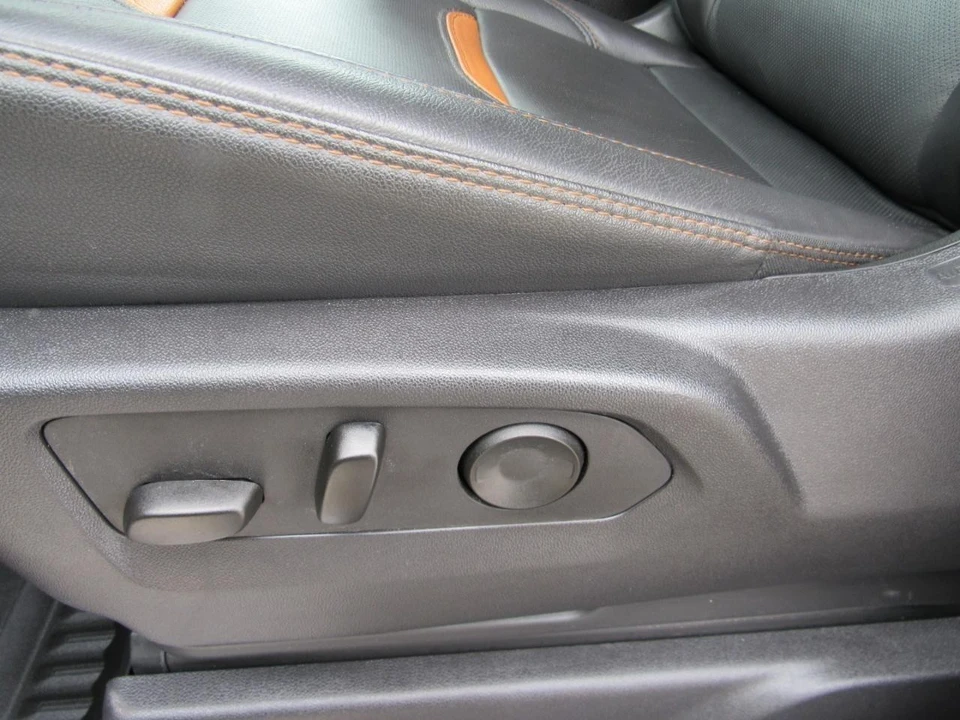2025 GMC Sierra 5th Gen - Image 22 of 31